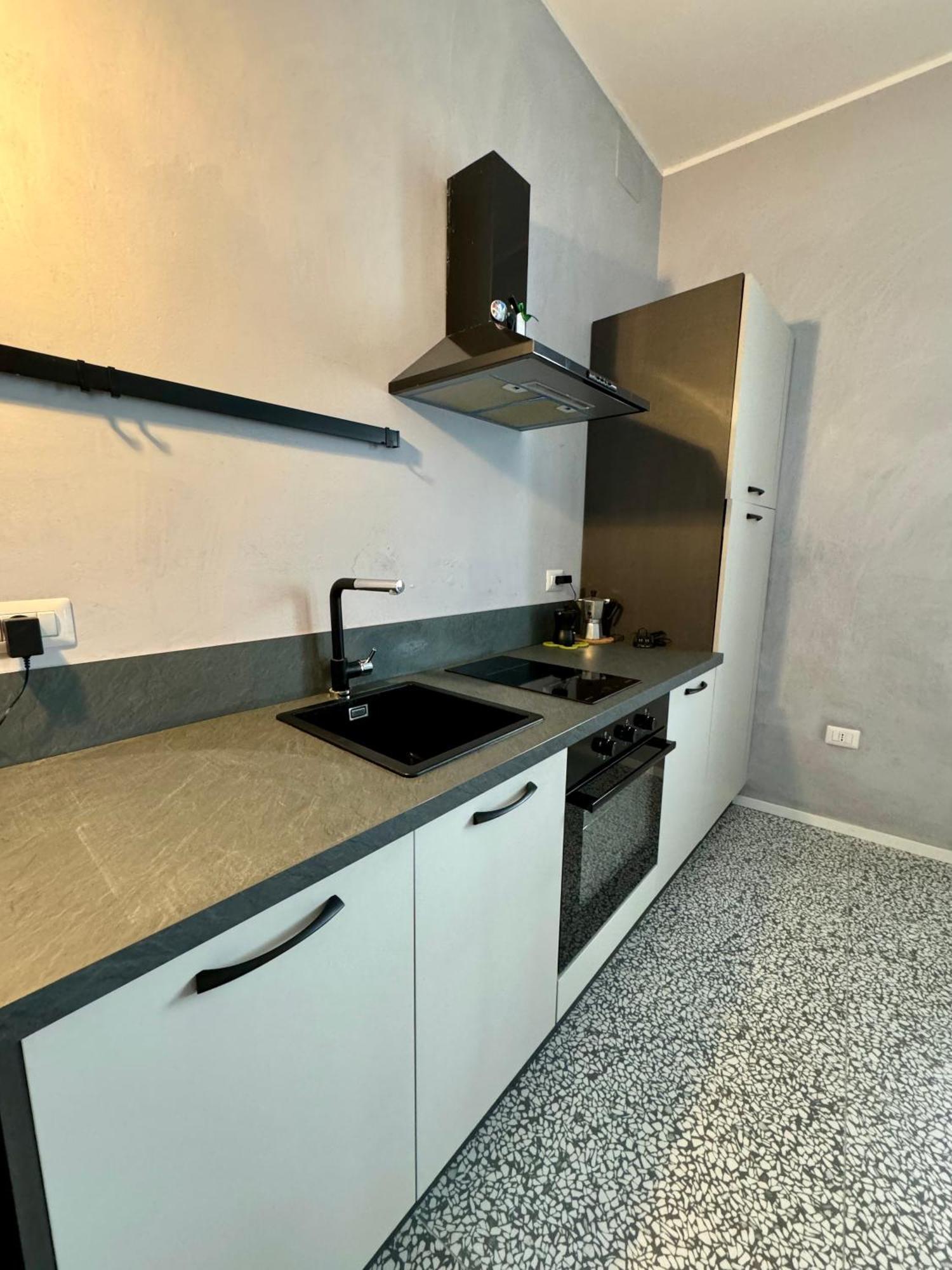4 Balconi Rooms Paladini B&B E Appartamenti Lecce Buitenkant foto