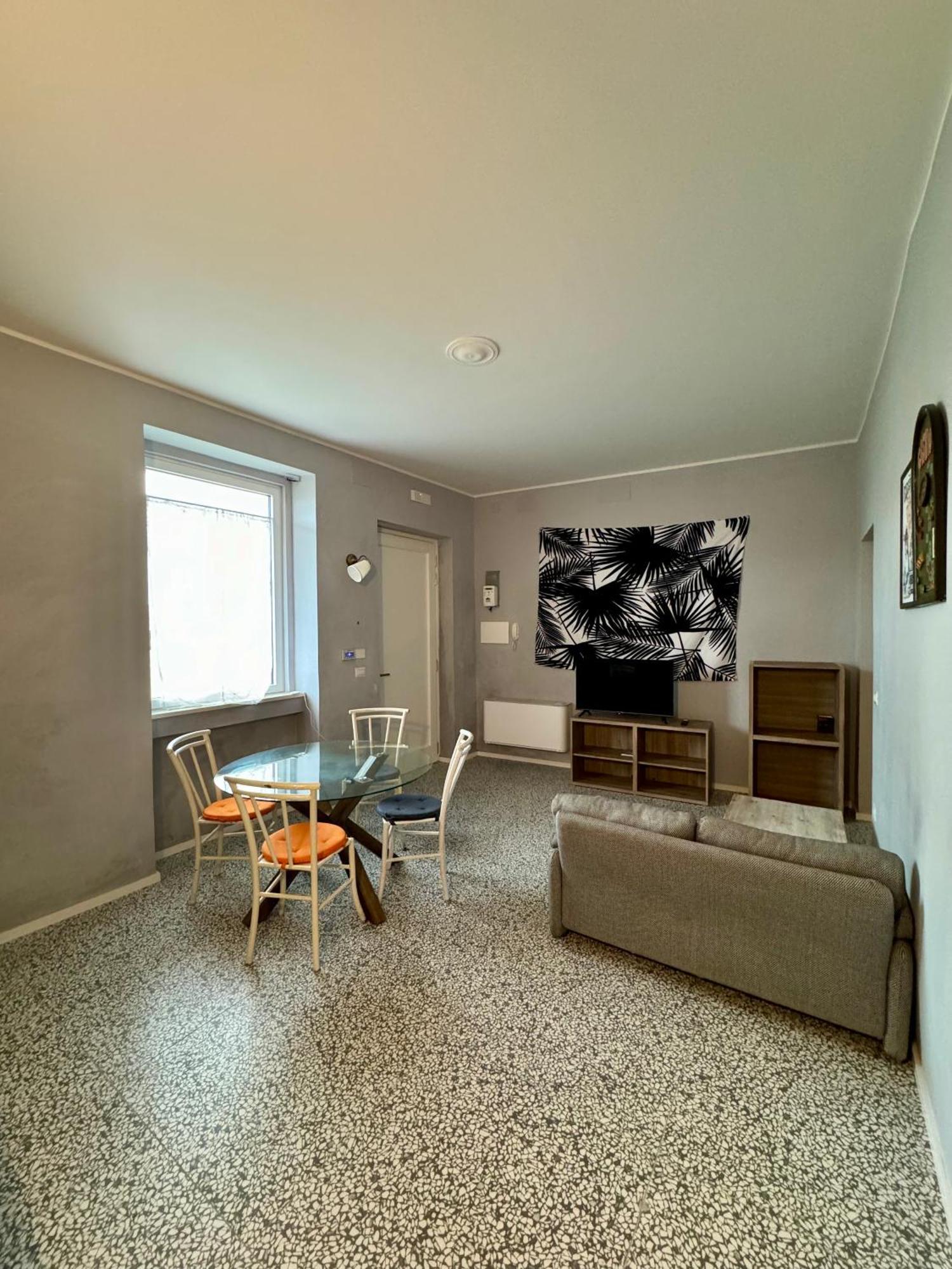 4 Balconi Rooms Paladini B&B E Appartamenti Lecce Buitenkant foto